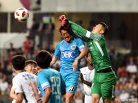 杏彩体育官方平台-日职联东京FC主场迎战浦和红钻，保级队能否掀翻亚冠劲旅？