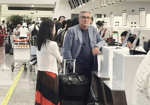 东体：足协正推进全球选帅工作，最快将于8月底或9月初见分晓