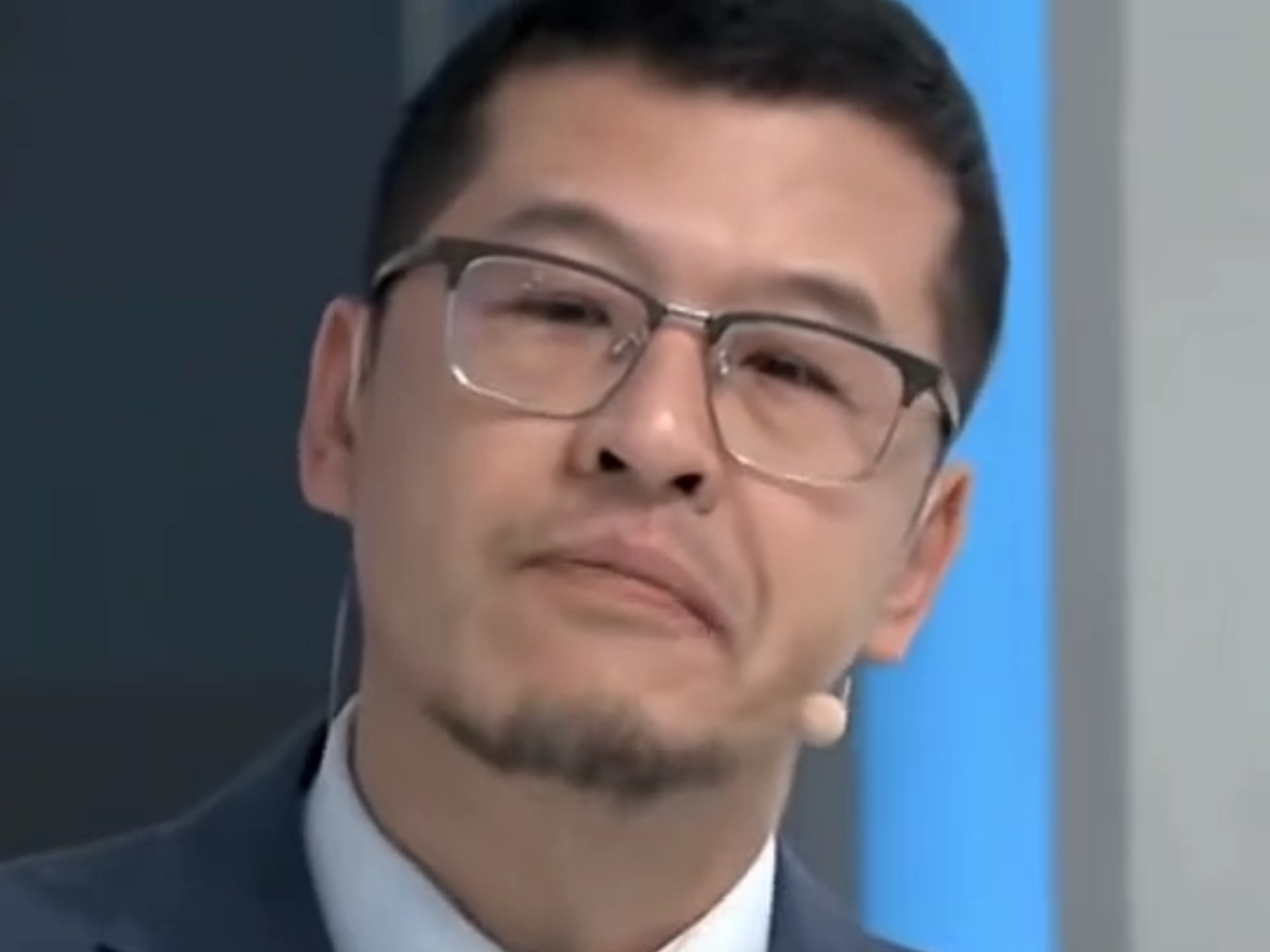 包含杨毅谈易建联专访节目:不要赋予太深意义网友审判什么？的词条